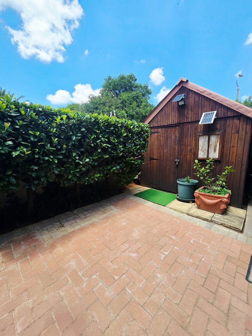 3 Bedroom Property for Sale in Flimieda North West